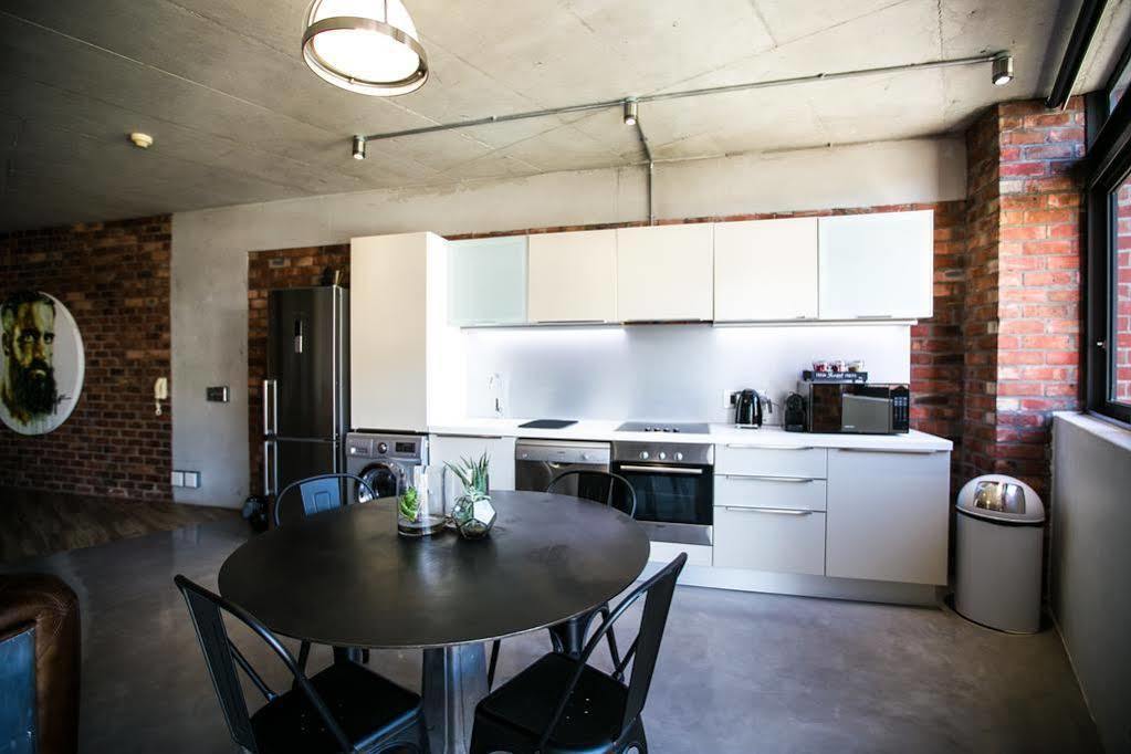 ดีไซเนอร์ ลอฟต์ ออน เพรสทวิช Apartment เคปทาวน์ ภายนอก รูปภาพ